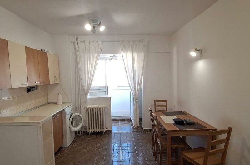 Apartamet 2 camere mobilat&utilat Modern decomandat OBOR Semicentral - Poză 2