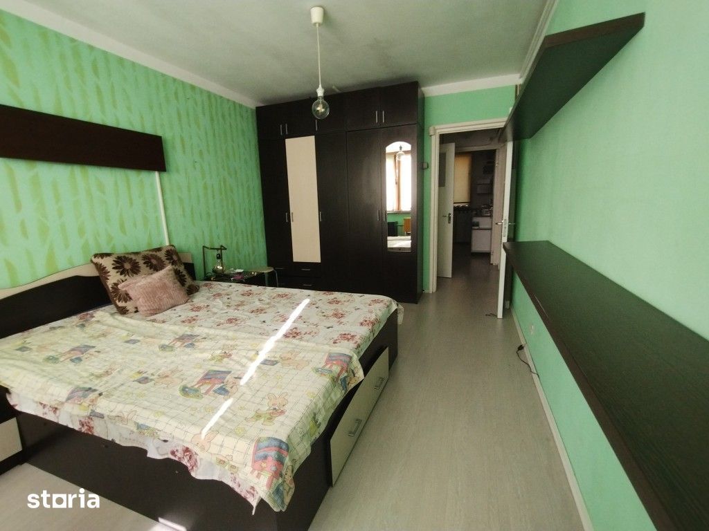 Vanzare apartament 3 camere in Titan- Aleea Giurgeni - Poză 3