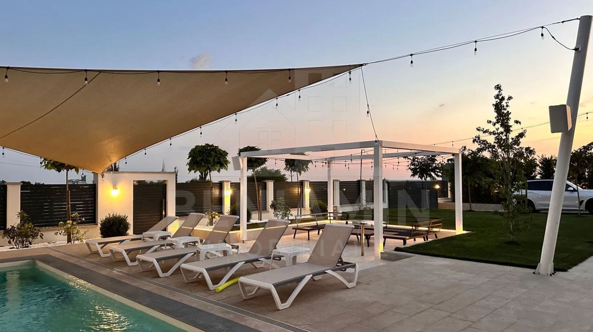 Casă Pasiva Premium- Zona Panoramic- 1100 MP Teren- Piscina -2025 - Poză 2