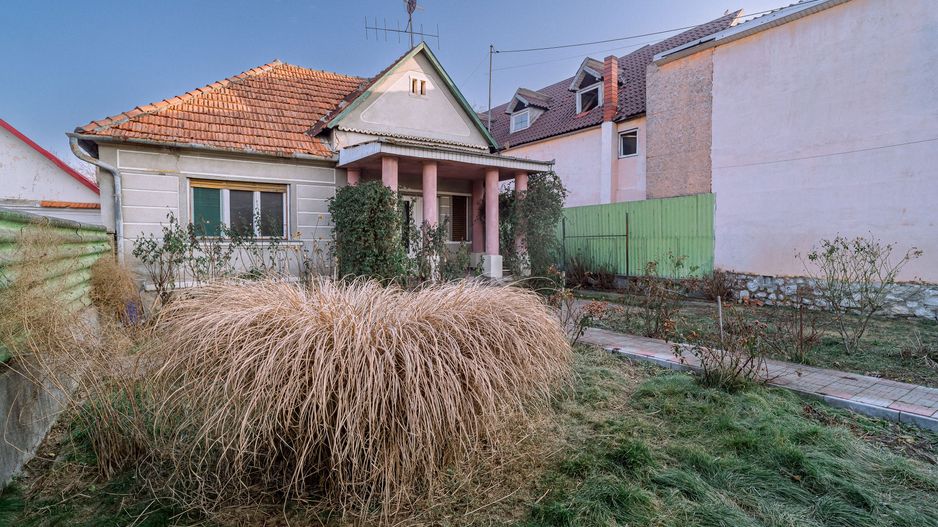 Casă, 6 cam, 2 bucătării, 2 băi, #Aleșd, 80 000 E. Comision 0 - Poză 3