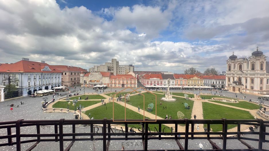 Piata Unirii 6 Camere | 400mp Etaj 3 | Palatul Bruck - renovat - Poză 1