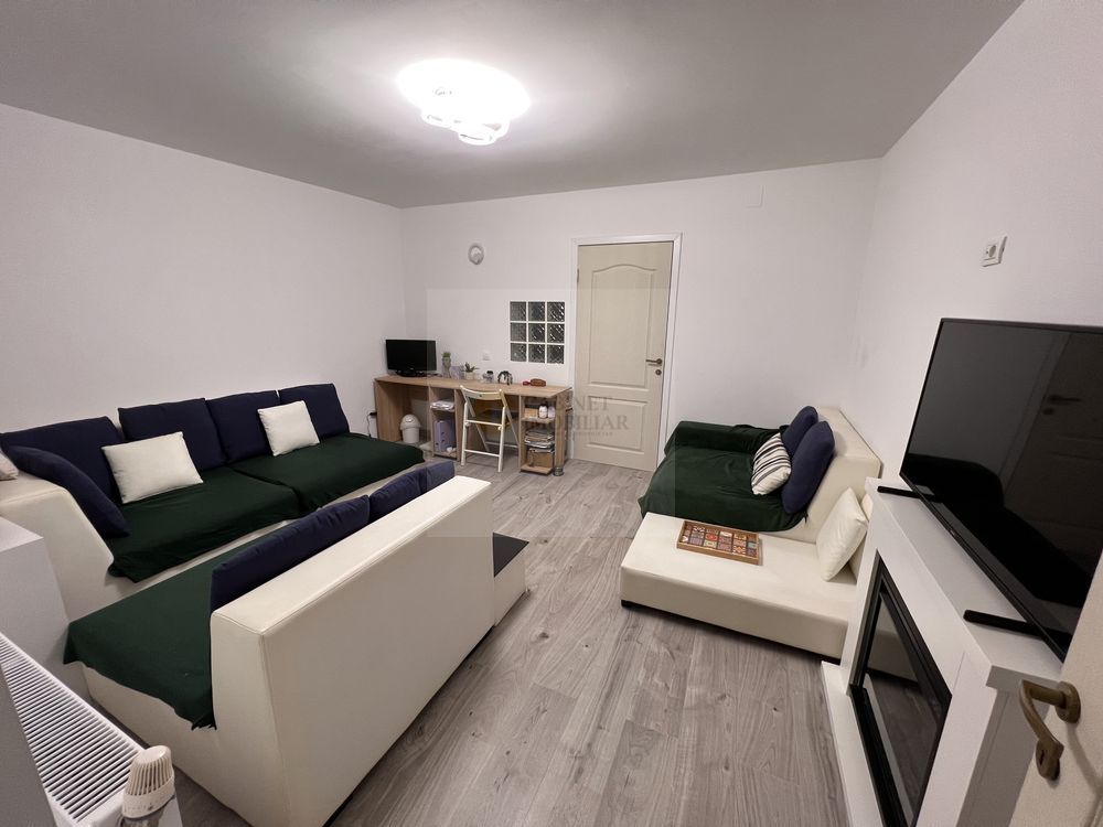 Apartament in casa interbelica |  3 camere |  Fara Risc |  Unirii - Poză 1