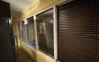 Garsoniera Centrul Civic bloc de apartamente - Poză 6