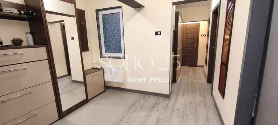 Apartament 3 camere - Bd. Lacul Tei - Poză 2