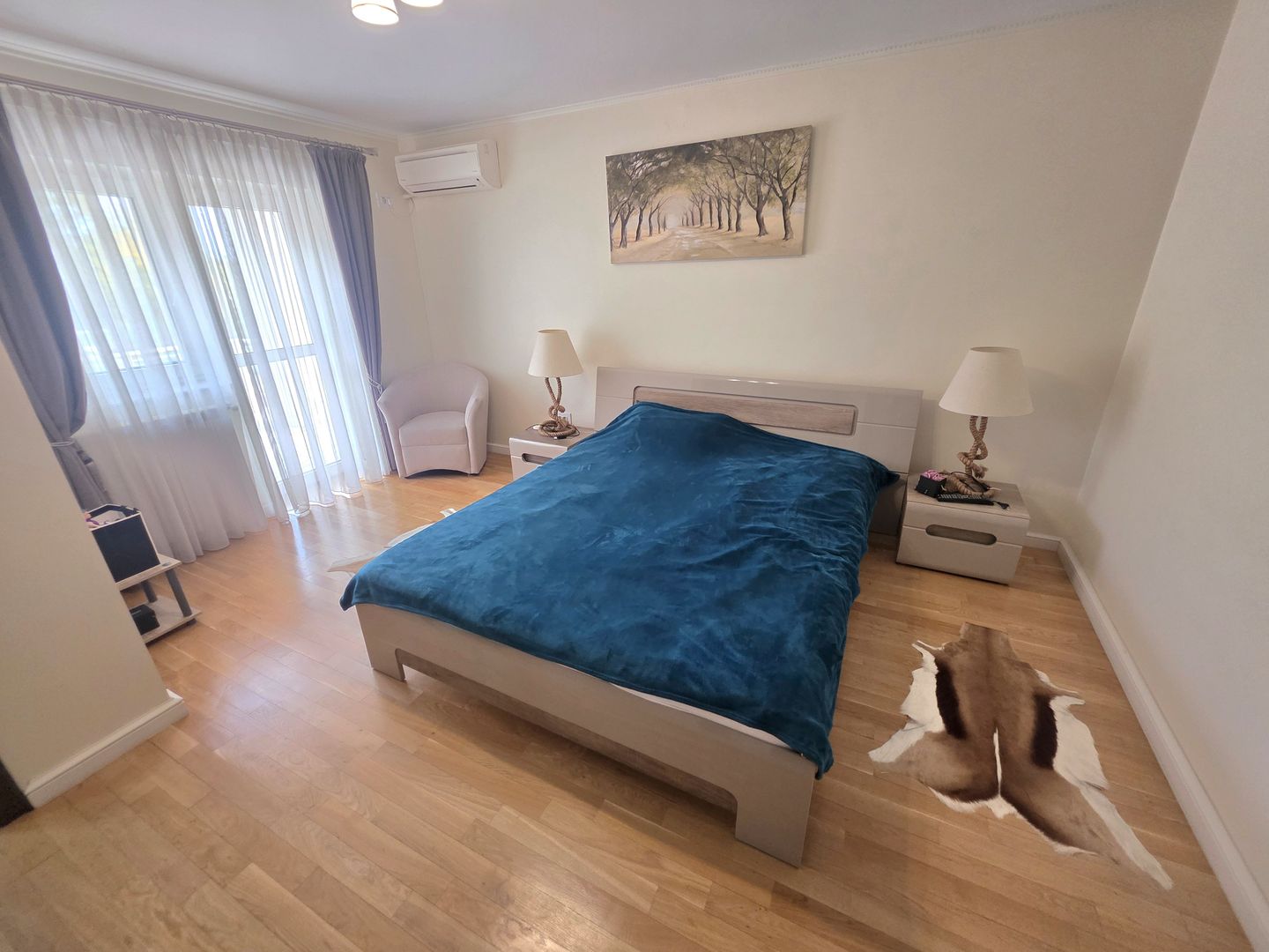 Vilă excepțională cu lift, piscina și teren de 1000 mp | VOLUNTARI - Poză 13