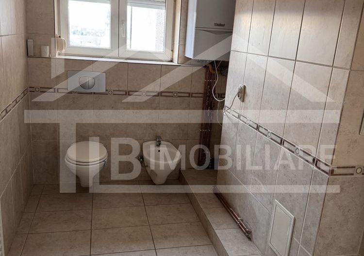 Apartament cu 2 camere, 43mp, Zona Ultracentral - Poză 4