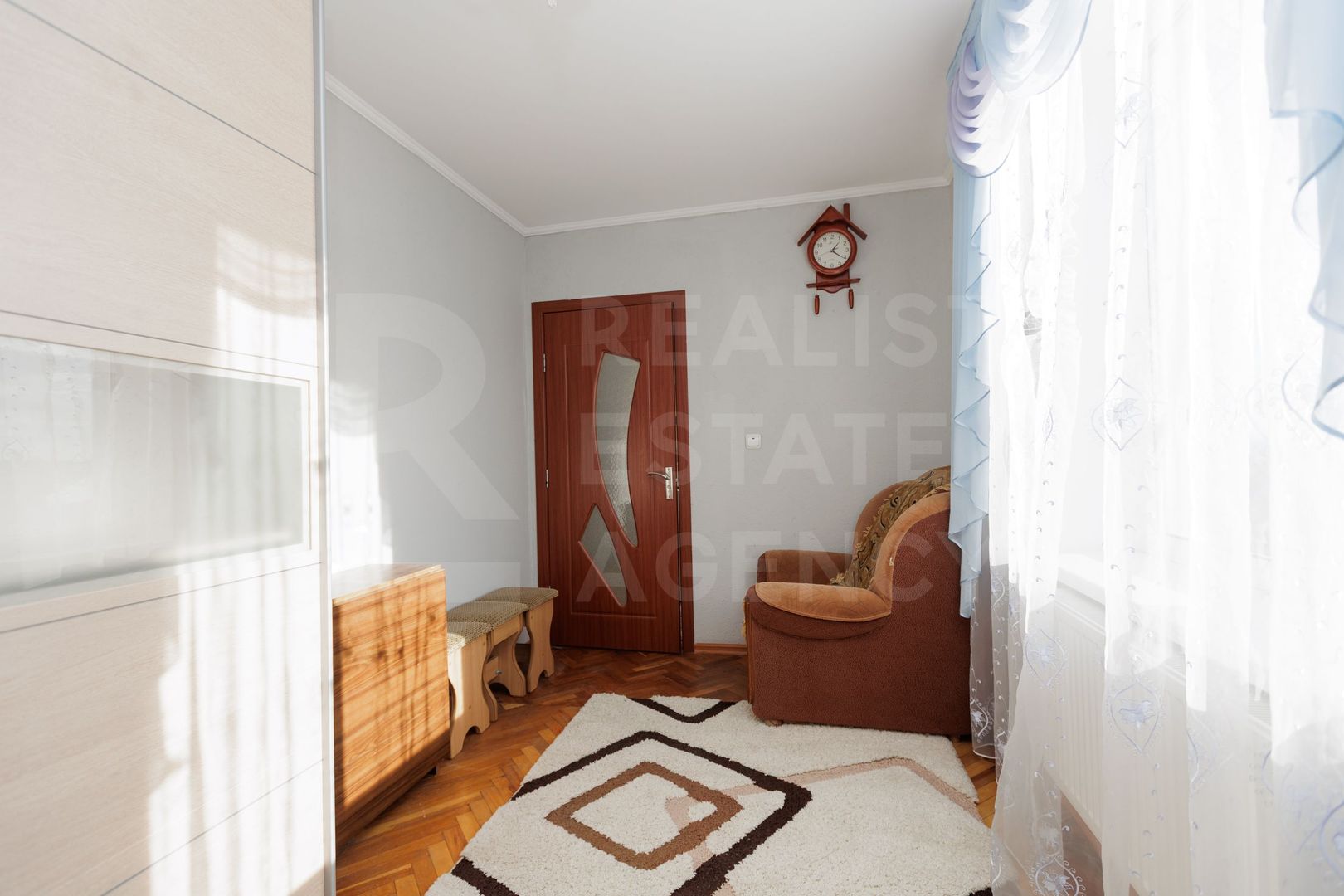 Vânzare, apartament, 2 camere, strada Miorița ,Centru. - Poză 6