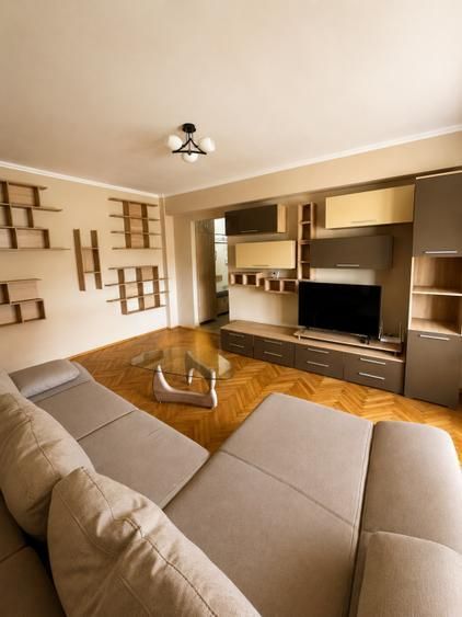 Ultracentral | 2 Camere | Centrala Proprie | Prima Inchiriere - Poză 1