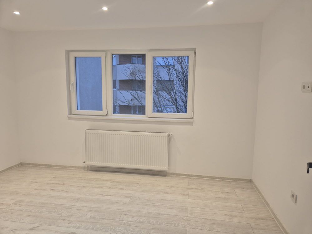 BRASADAS vinde ap 4 cam etaj 3/4 in Micro 16. - Poză 7