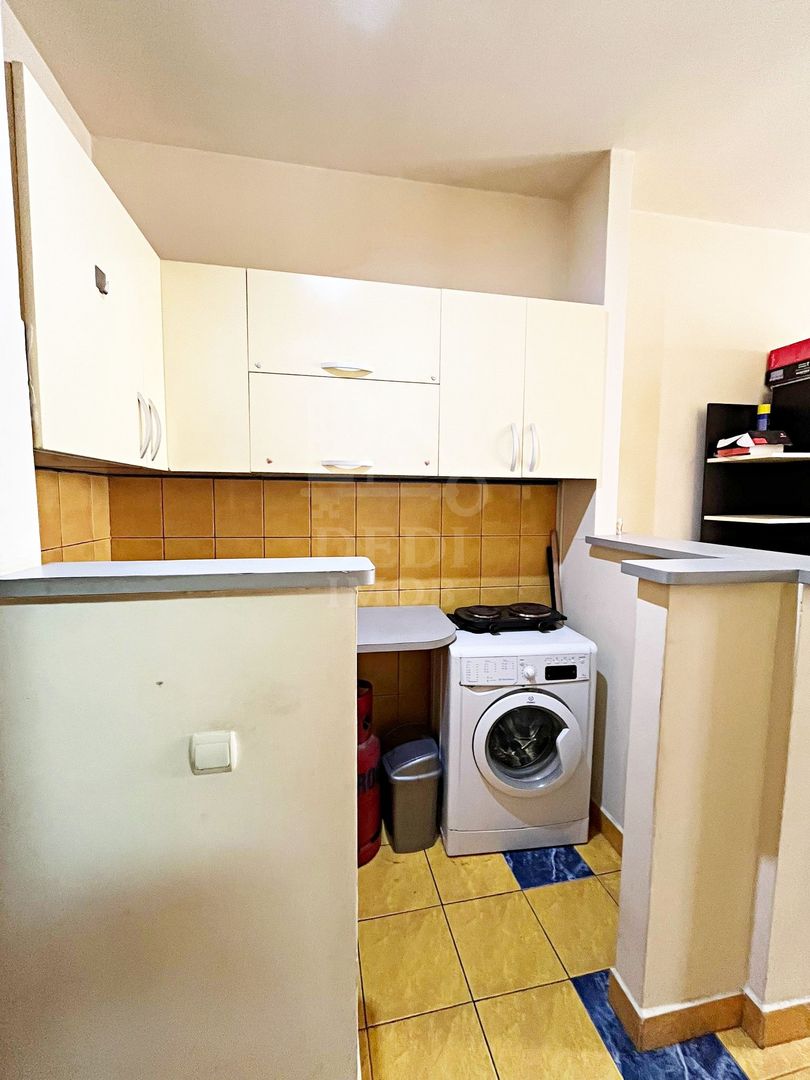 Apartament 1 camere de vânzare in zona Rogerius, Oradea - Poză 3