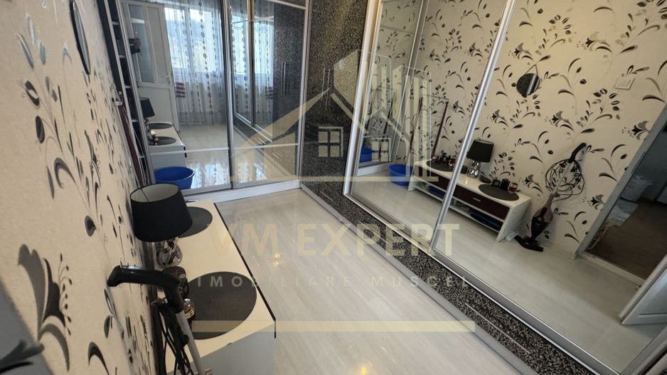 APARTAMENT 3 CAMERE ETAJ 3 VISOI - Poză 15