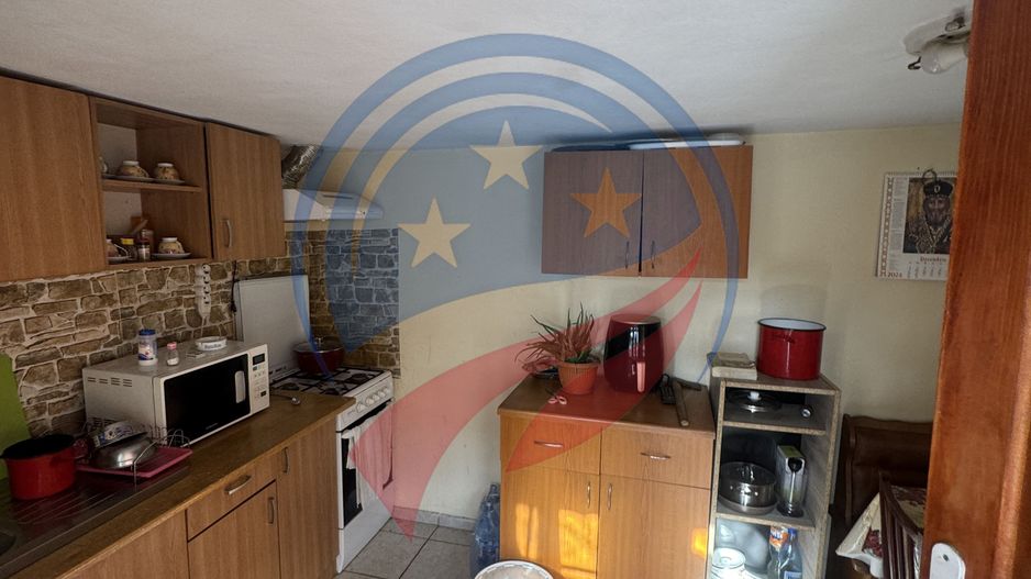 Casă primitoare, excelent poziționată, ideală pentru o familie! - Poză 7