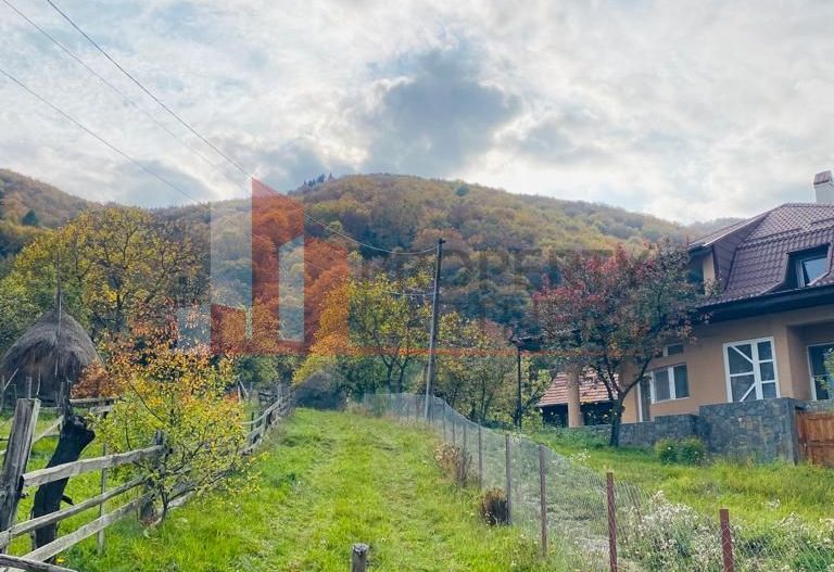 Casa + teren 1700 mp langa Padure Bran/ Predelut - Poză 16