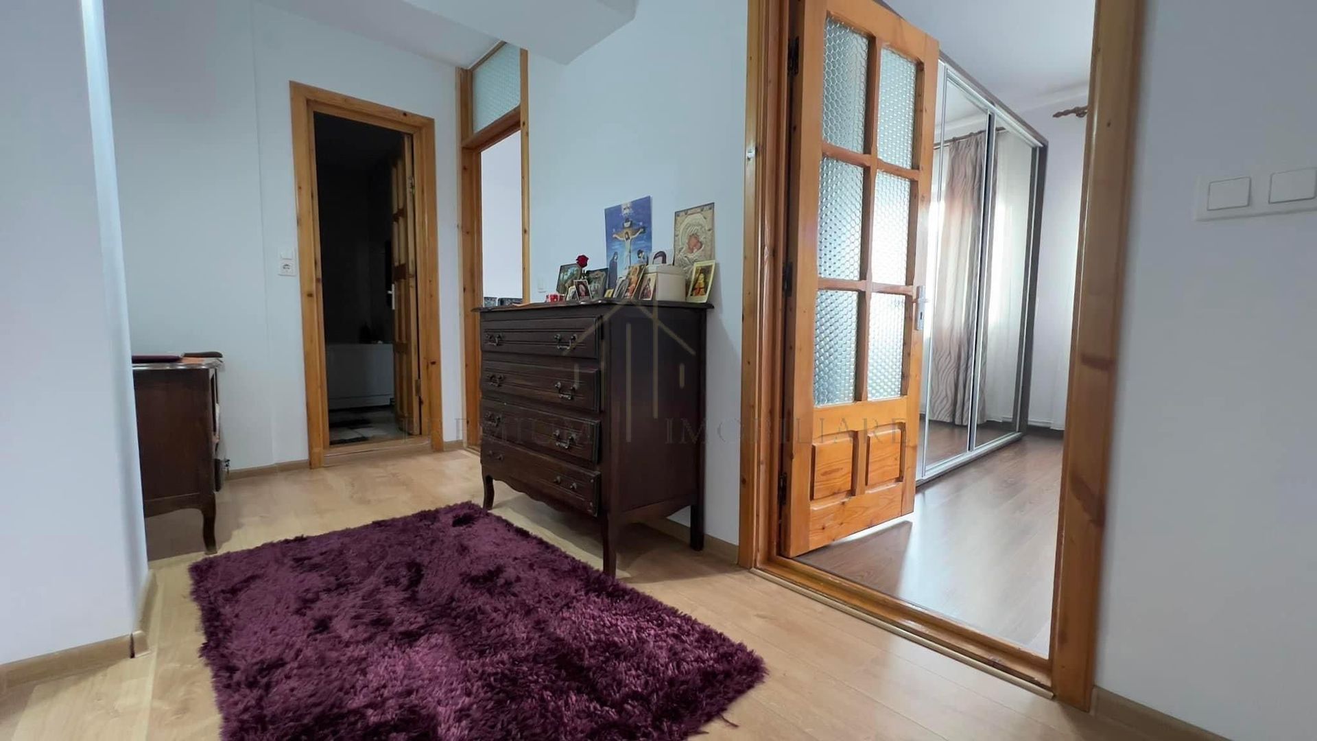 𝐃𝐄 𝐕𝐀𝐍𝐙𝐀𝐑𝐄 𝐀𝐏𝐀𝐑𝐓𝐀𝐌𝐄𝐍𝐓 3 𝐂𝐀𝐌𝐄𝐑𝐄 𝐎𝐍𝐄𝐒𝐓𝐈 - Poză 6