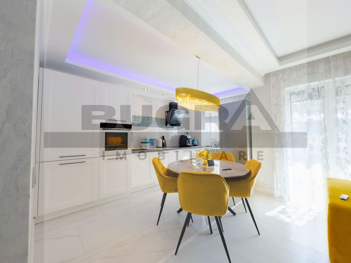 Apartament 3 camere,  70 mp, gradina 128 mp, parcare, zona Vivo - Poză 5