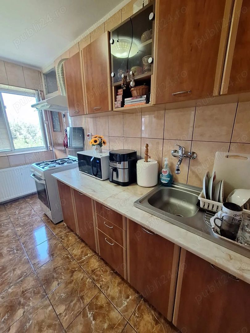 De vanzare  Apartament 2 camere Apusului - Poză 2