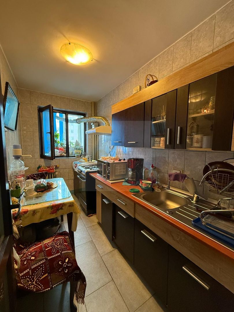 2 Camere | Piața Victoriei | Etaj Intermediar | Fara Risc - Poză 2