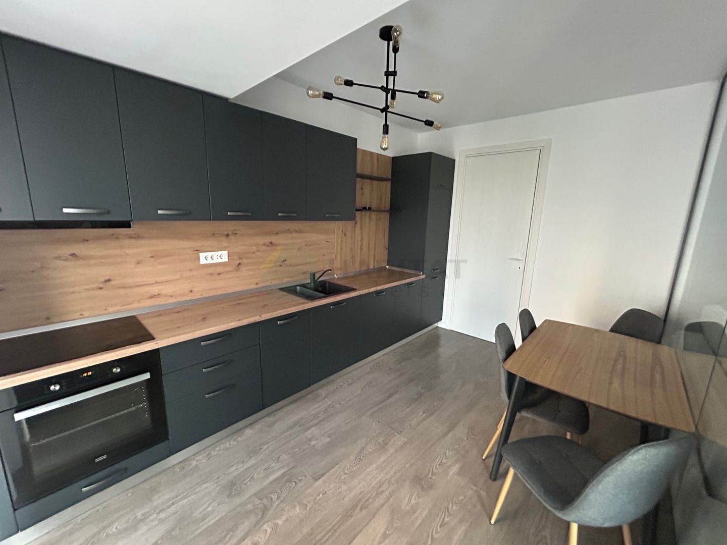 Apartament de Lux cu 3 Camere în Cloud9 Residence | 94 mp | 2 Locuri de Parcare - Poză 11