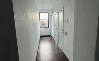 Spațiu de birouri modern cu facilități complete, 2 etaje - Poză 8