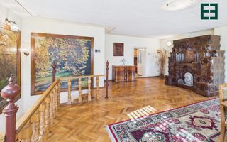 Casă cu 10 camere și 1437 mp teren în Ineu - Arad - Poză 5