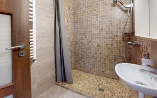 Apartament 4 camere + curte proprie Locatie excelenta – Brancoveanu - Poză 52