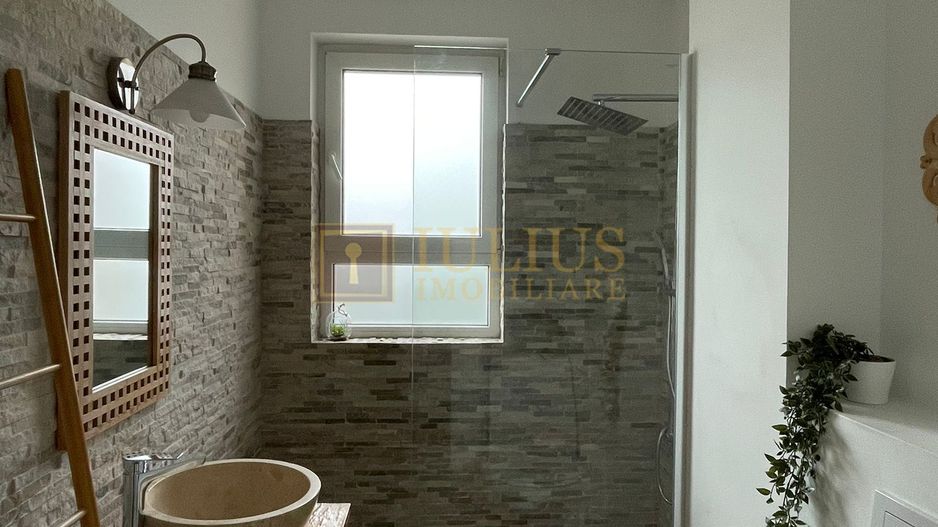Apartament luminos,  parcare privata - Poză 11