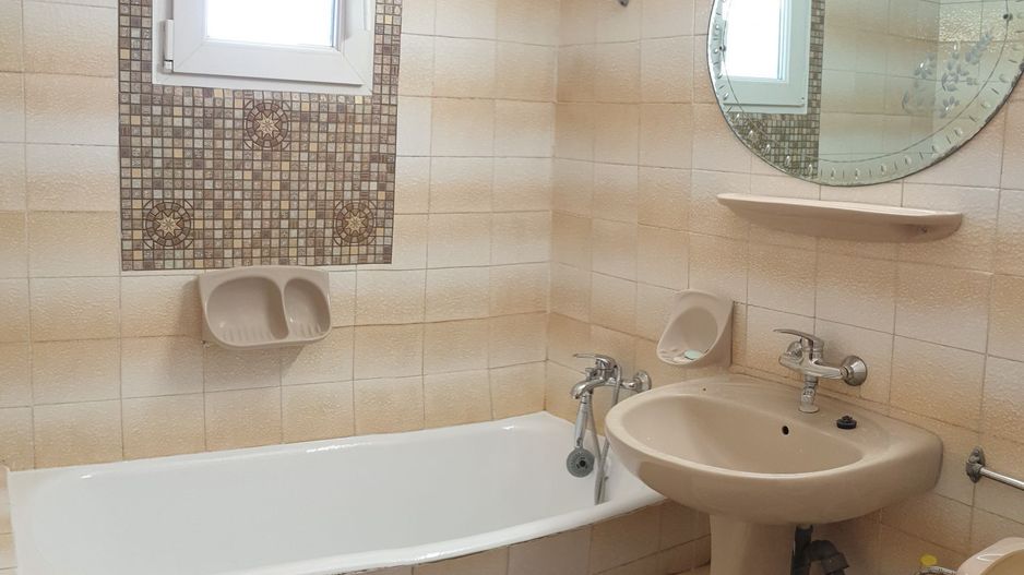 APARTAMENT LANGA PRIMARIA SECTORULUI 1 - Poză 6