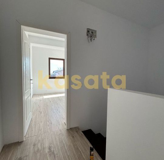 Super pret I Casa tip duplex P+1 I 4 camere I 3 bai I Balotesti - Poză 14