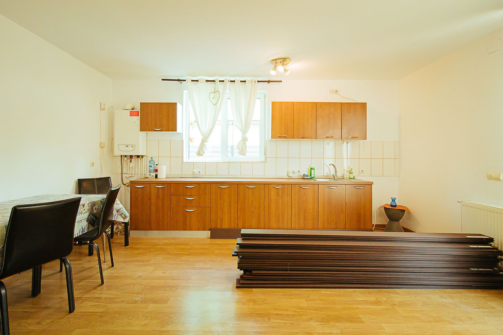 Exclusivitate - Sanpetru, casa cu priveliște deosebită - Poză 18