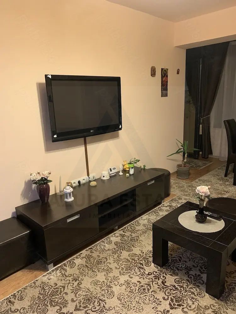 Apartament 2 camere balcon Doamna Stanca Dedeman - Poză 3