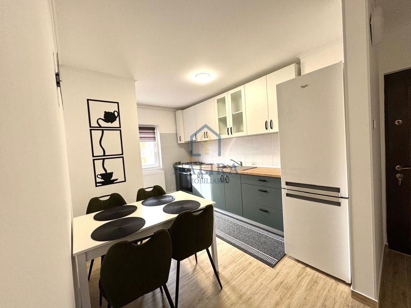 Chirie apartament CENTRAL cu 3 camere - Hortensiei - Poză 3