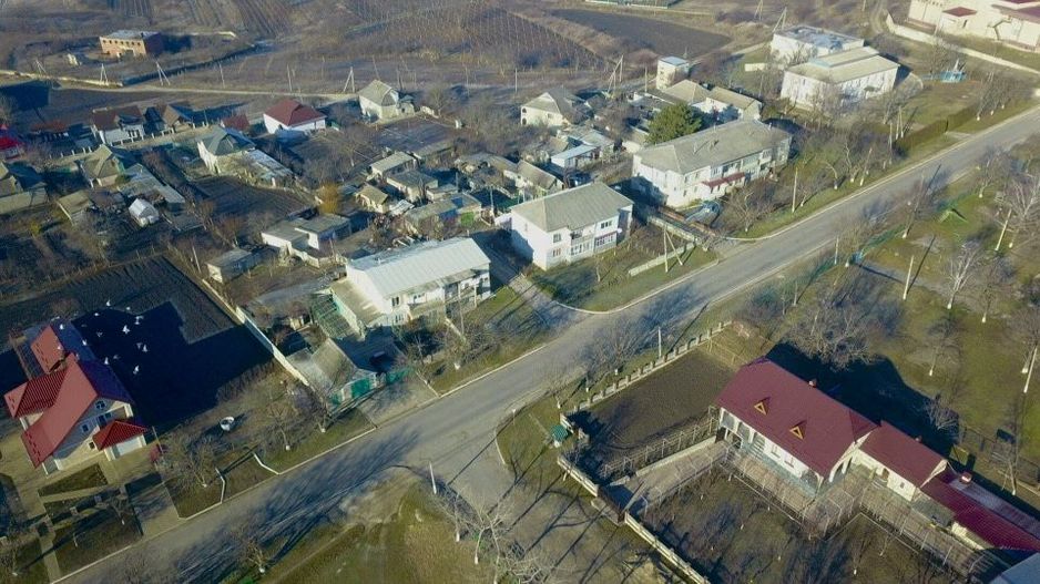 Apartament de Vânzare în Centrul s. Gălești, r-nul Strășeni - Poză 2