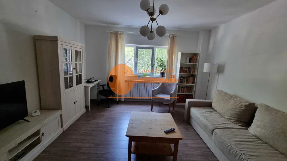 Apartament cu 2 camere in zona Parc Sebastian-Centrala Proprie - Poză 1
