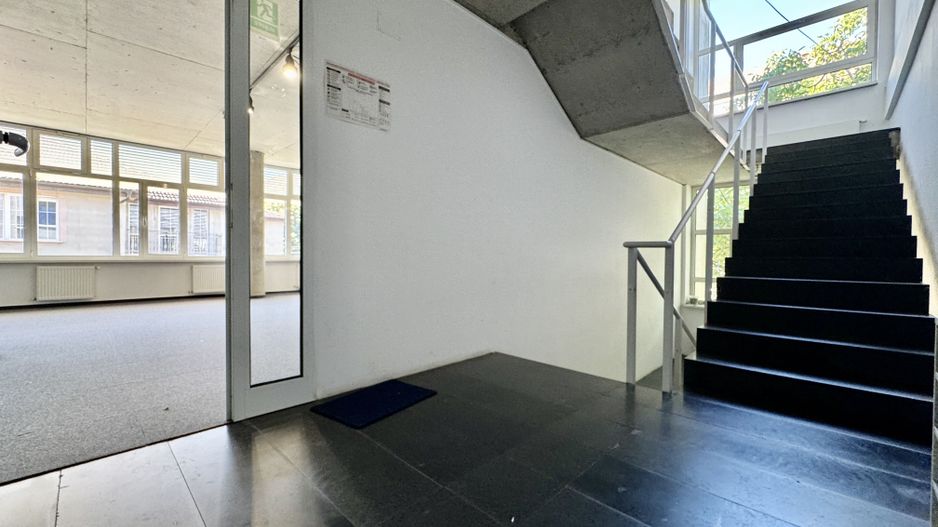 Clădire de birouri în zona Centrală - Poză 15