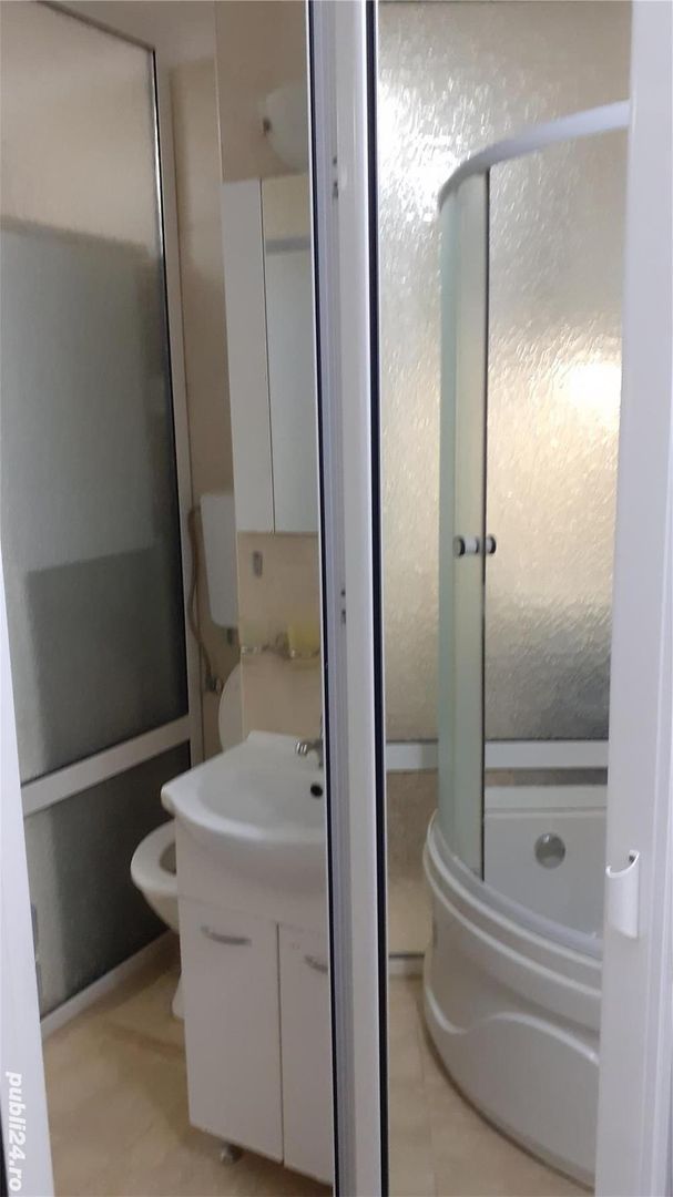 2 cam Ultrancetral -Str Paris - Poză 9