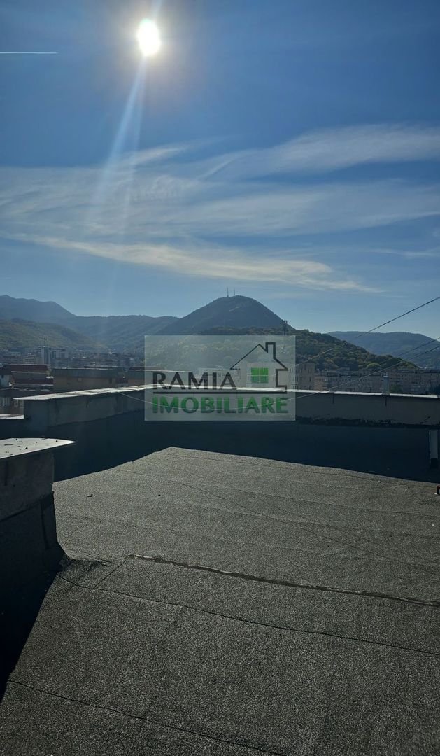 Apartament 2 camere complet renovat Bd. Vlahuță, panoramă spre Tâmpa - Poză 11