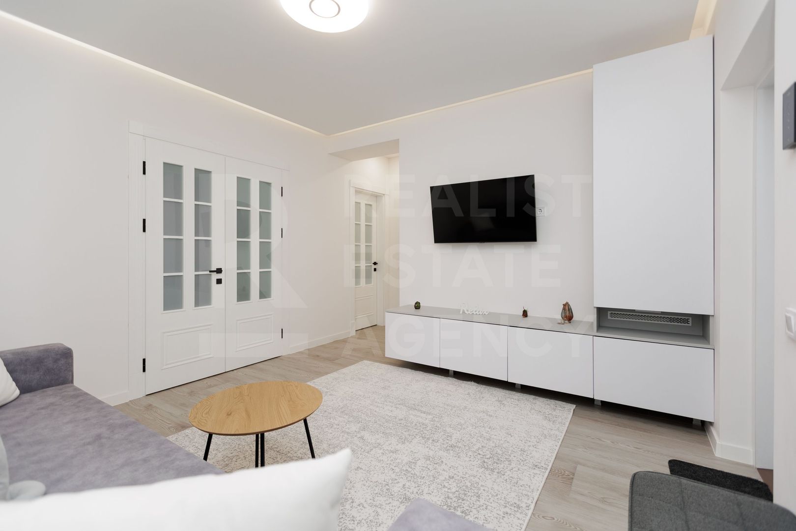 Chirie, apartament,  2 camere, str. Pantelimon Halippa, Centru - Poză 10