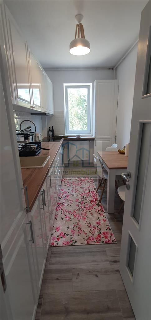 Inchiriere apartament 3 camere - Poză 14