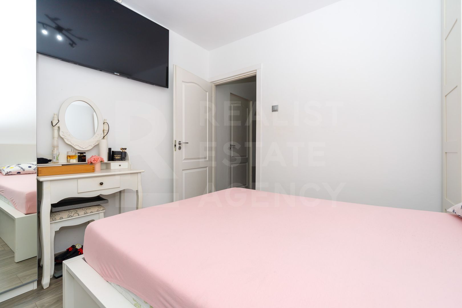 Vânzare, apartament, 3 camere, zona Drumul Taberei - Poză 10