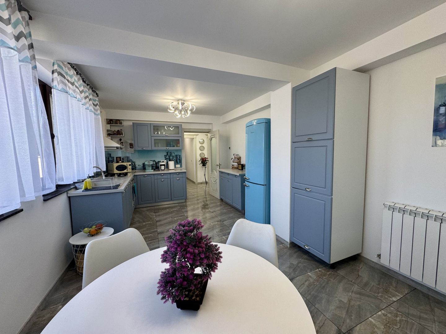 Berceni - VILĂ UNICAT, spațioasă, curte 1.000 mp, la 7 min metrou - Poză 12