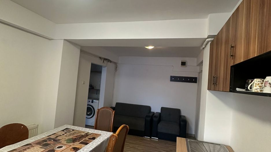 Apartament 2 camere- 1 Mai, Pelendava - Poză 6