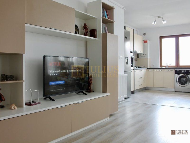 Spatios; 60mp utili, loc parcare  - Toronto Residence. - Poză 6