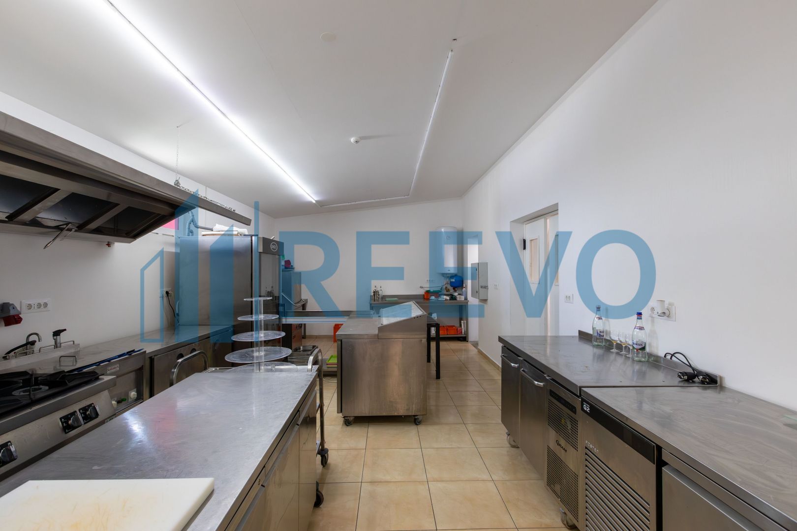 Complex Multifuncțional de vânzare - Comision 0% - Poză 21