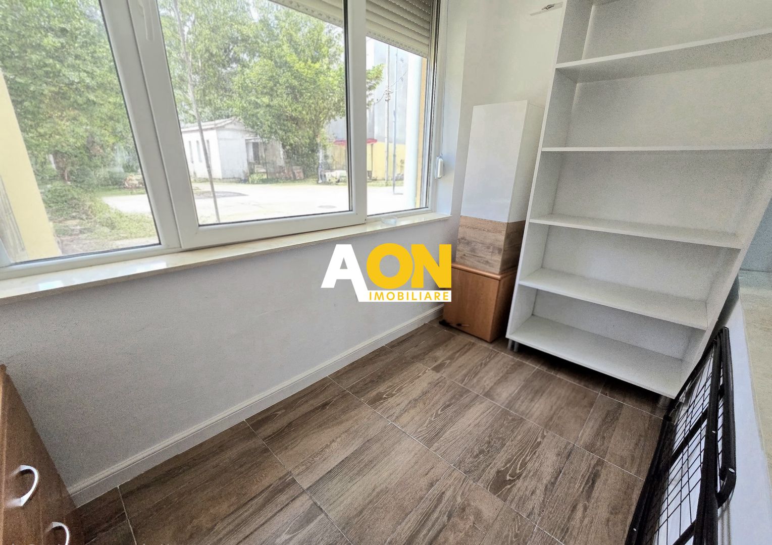 Apartament cu 3 Camere, Complet Mobilat, Zona Liceului Sportiv - Poză 12