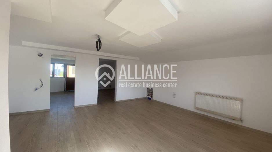 VALU LUI TRAIAN(COD 07) -Casa P+M 5 camere cu teren de 300 mp - Poză 24