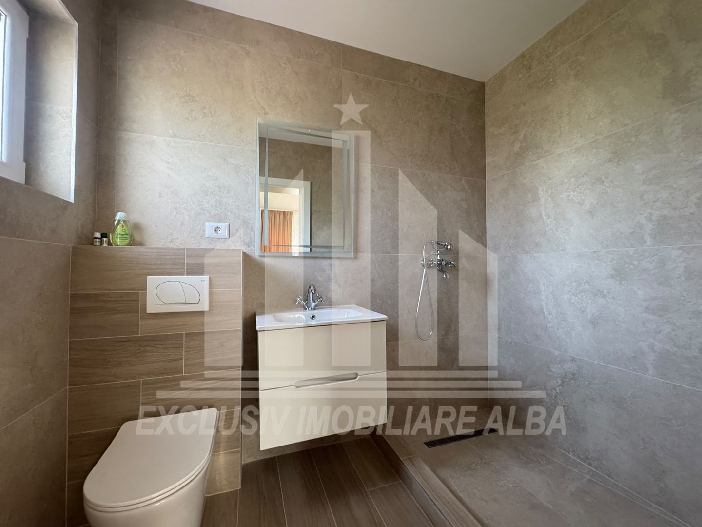 Casa individuala | 130 mp | 477 mp teren | Toate utilitatile | Cetate - Poză 11