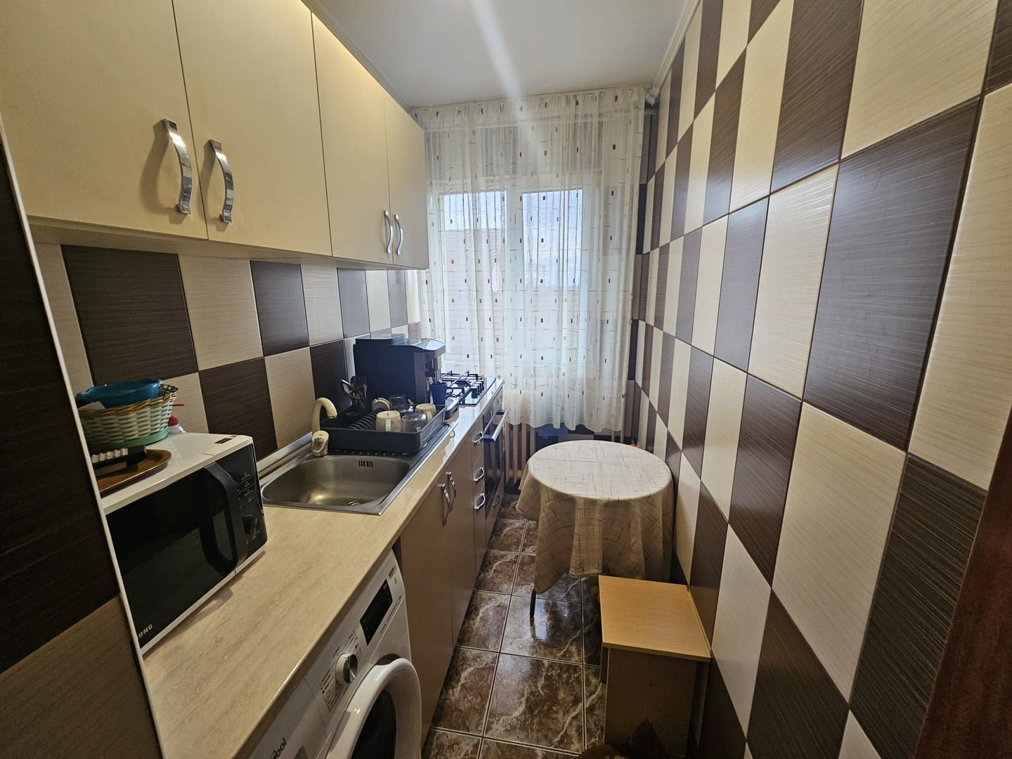 Apartament 2 camere de vânzare – Găvana 2, zona Pieței - Poză 4