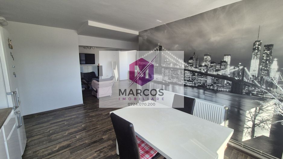 Vand apartament in centru - Poză 3