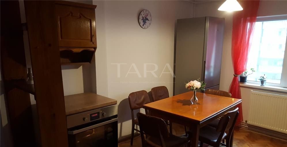 Apartament  2 camere decomandate, aproape de Teatrul Național. - Poză 2