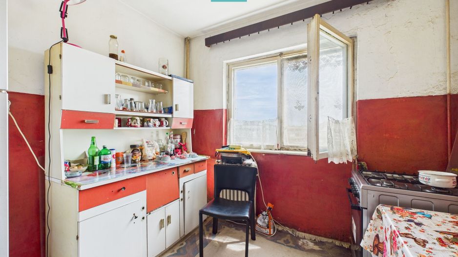 Apartament 3 camere la Polivalenta - Poză 6